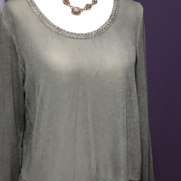 Violet & Ruby 2 Layer Ttnic Designed in France!! - Picture 9 of 13